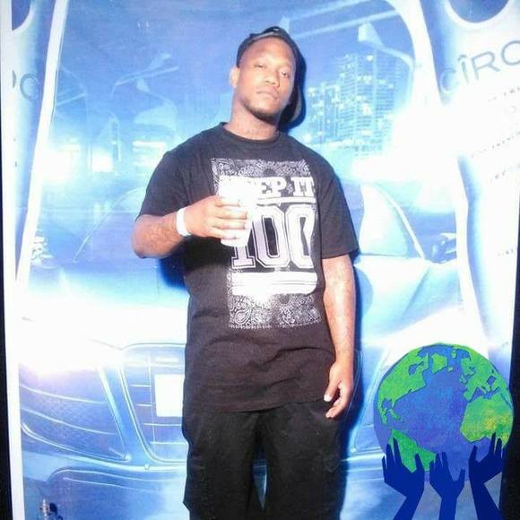 Meet your Posher, Alex - Picture 1 of 1